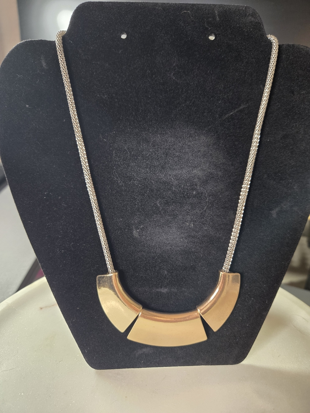 NWT Mixed-Metal Two-Tone Statement Mesh Bib Necklace